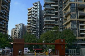 成都华润凤凰城明装暖气片(地暖安装方案参考)