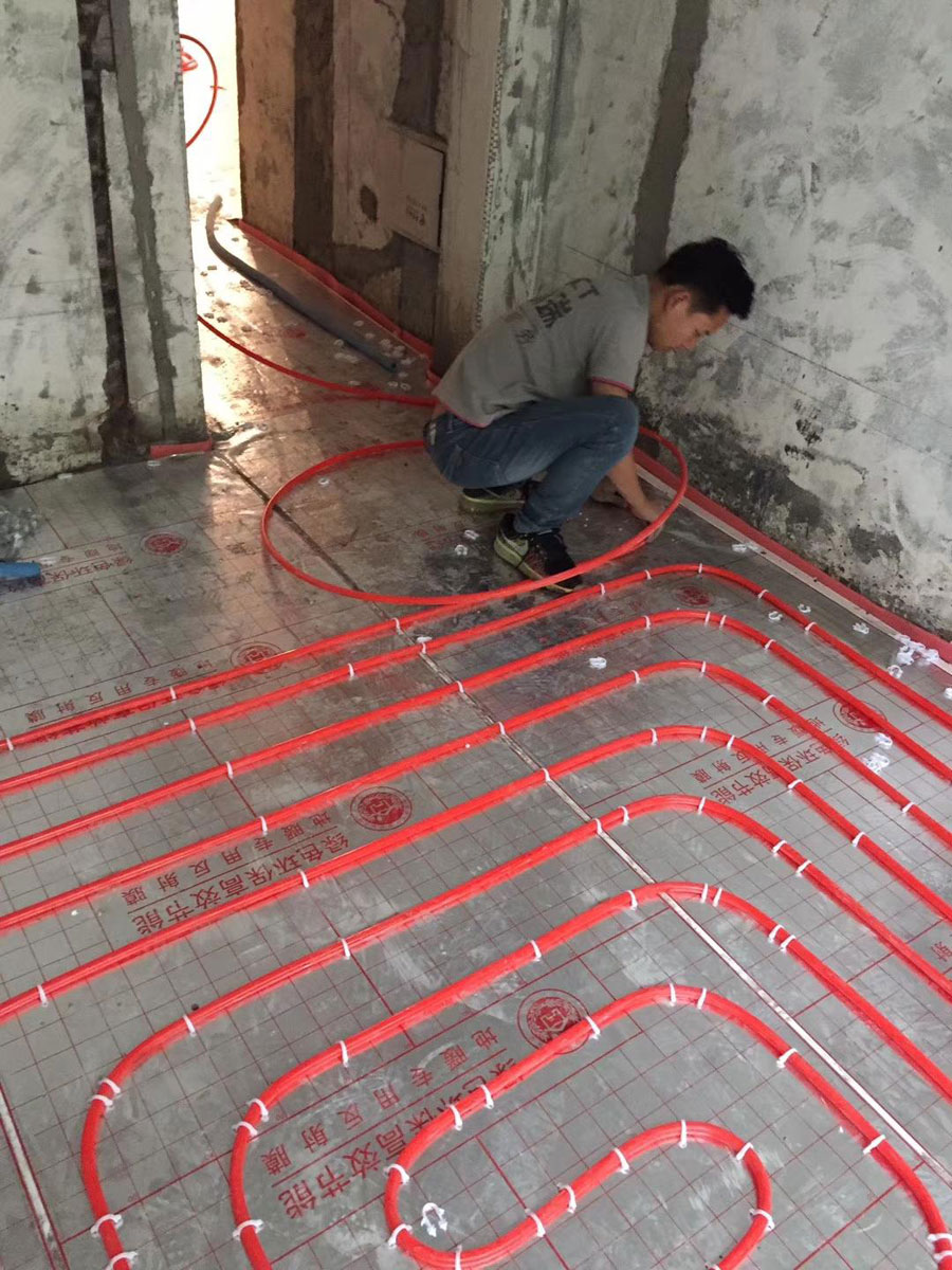 成都温江金河谷地暖+暖气片混合系统 成都温江金河谷地暖+暖气片混合系统