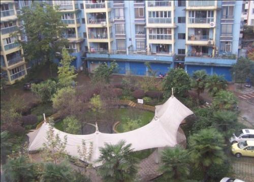 都江堰天逸花园明装暖气片工程案例
